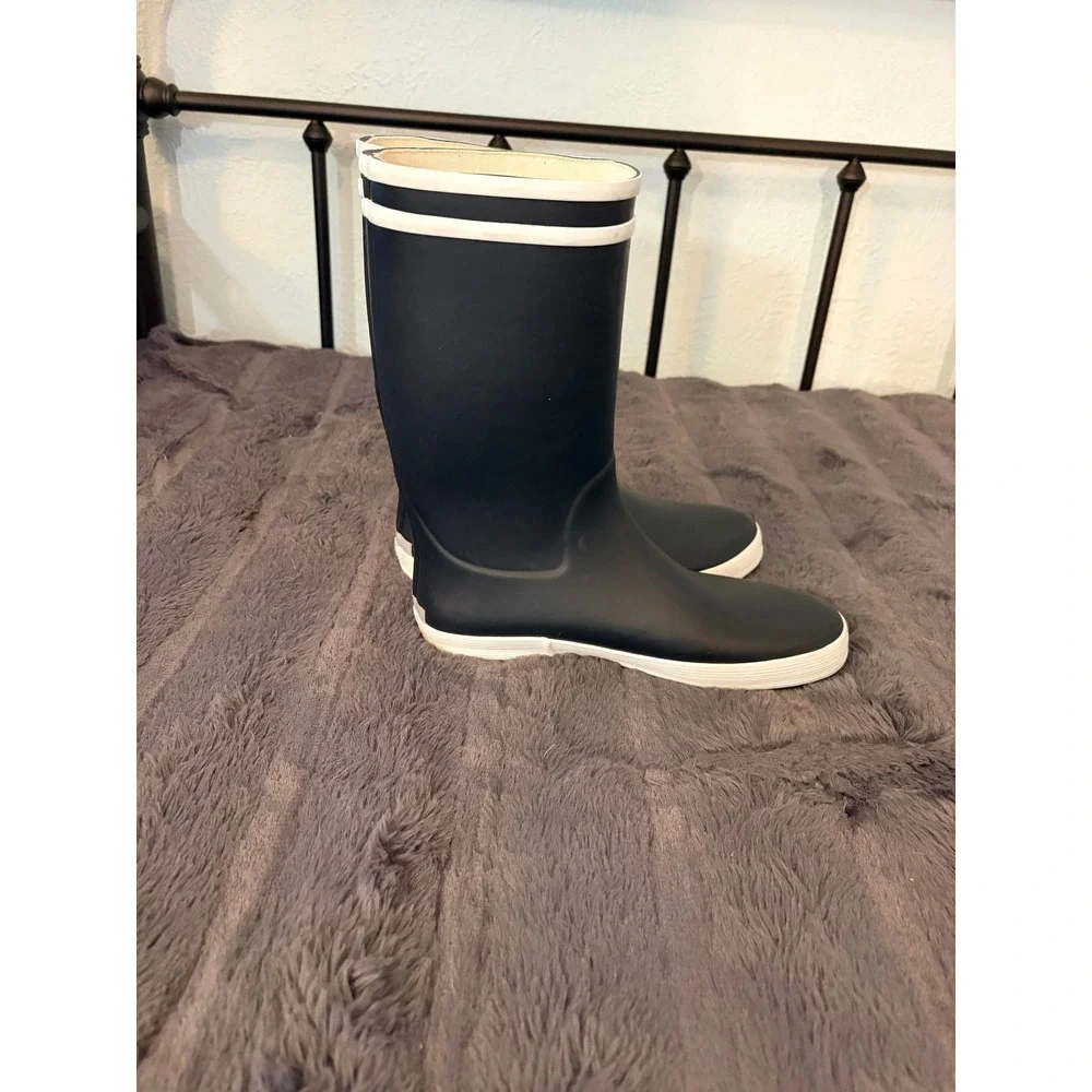 Aigle Rain Boots Women's Size 6.5 Navy Blue White Trim Nautical Classic Rainwear